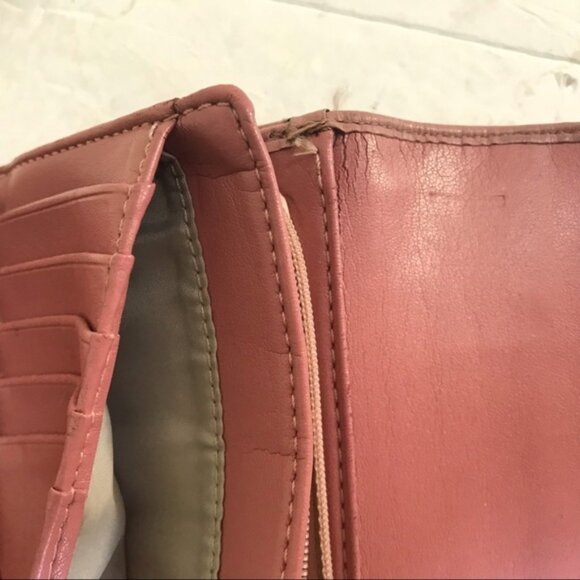 COACH Soho Compact Bi Fold Leather Wallet Card Case Coin Zipper Bag Clutch Pink - Picture 10 of 16